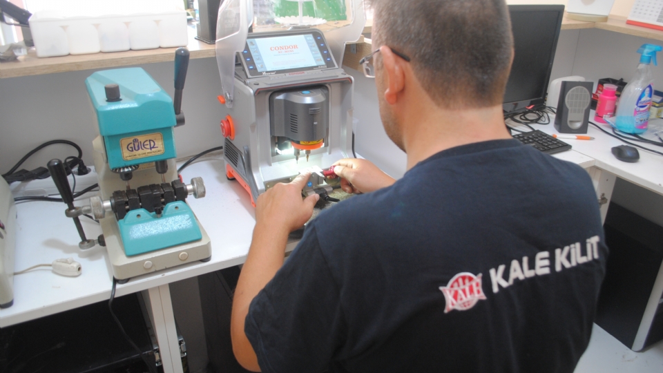 Güzelyalı Oto Anahtar Kopyalama