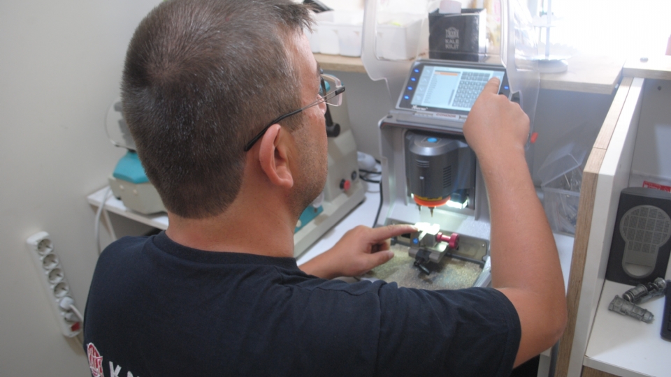 Güzelyalı Oto Anahtar Kopyalama